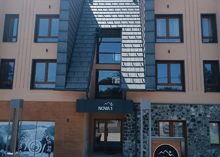 Divci Nova1- A8 アパート