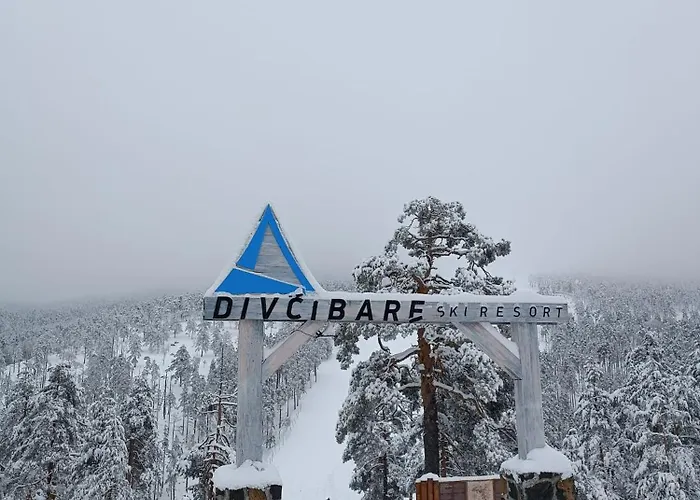 Divci Nova1- A8 アパート *